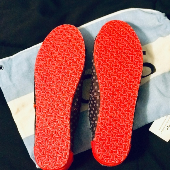 ❌SOLD❌NEW TOMS GLITTER DOTS CLASSIC SLIP ON - Picture 5 of 5